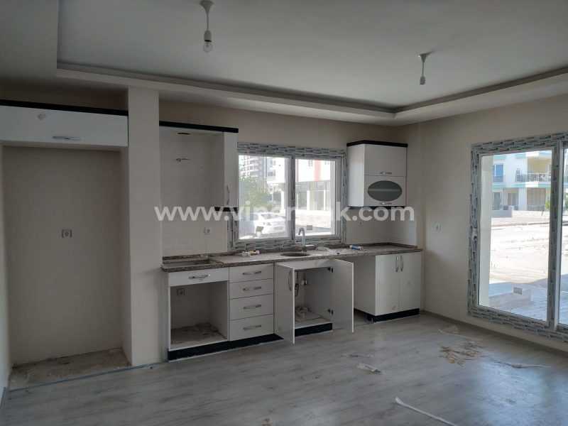 ERDEMLİ ALATA MAHALLESİNDE 1+1 SATILIK DAİRE .