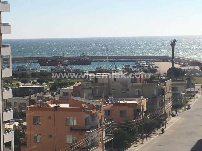 ERDEMLİ ALATA MAHALLESİNDE DENİZ MANZARALI SATILIK UYGUN FİYATLI DAİRE
