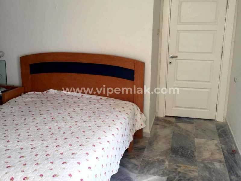 KUMKUYU ÖZEL DİZAYN SİTE İÇİ 3+1 185 M2 SATILIK DAİRE
