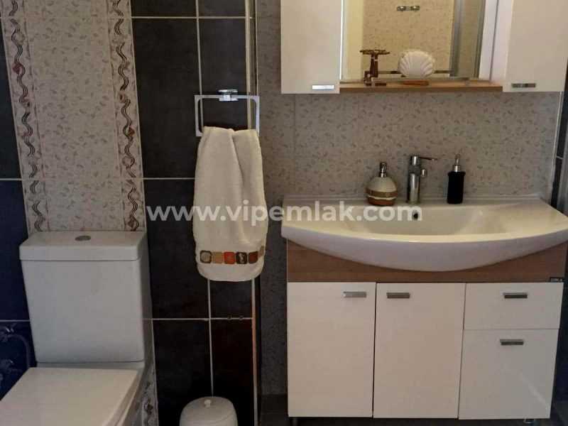 KUMKUYU ÖZEL DİZAYN SİTE İÇİ 3+1 185 M2 SATILIK DAİRE