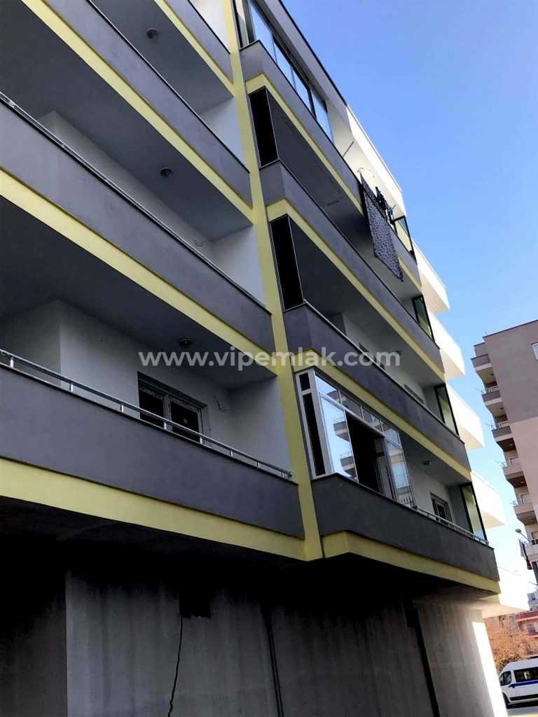 debi akademi civarı satılık 2+1 daire