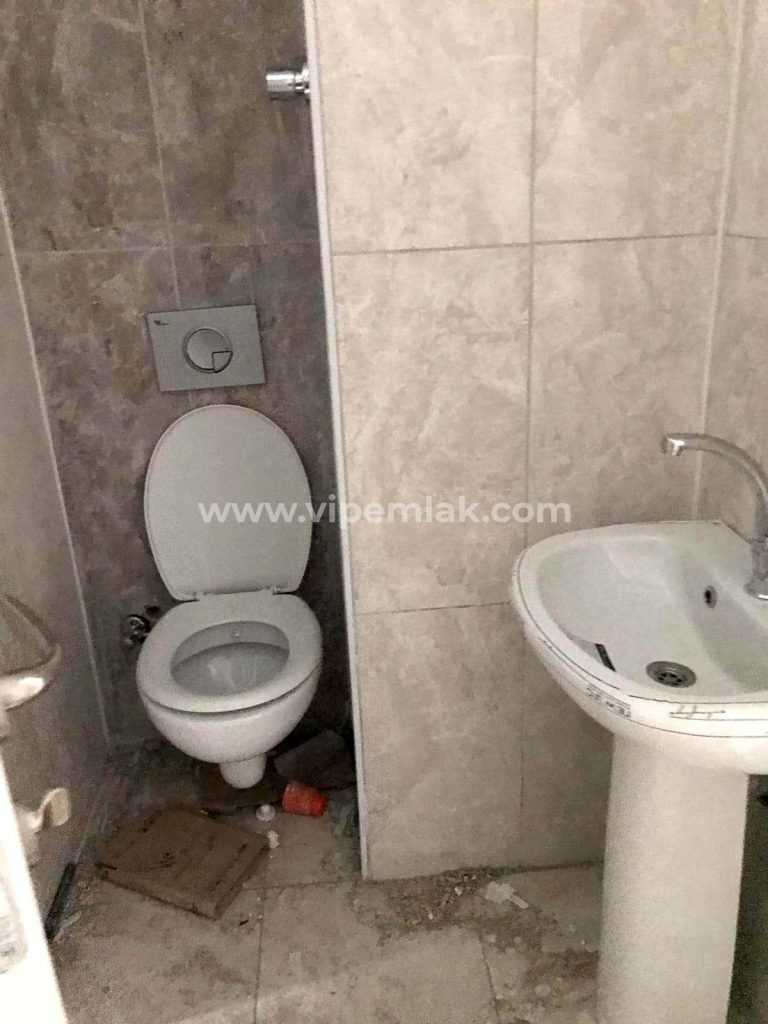 debi akademi civarı satılık 2+1 daire
