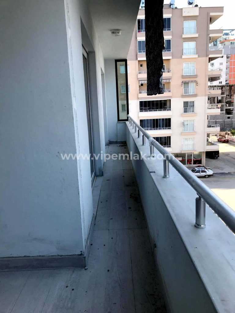 debi akademi civarı satılık 2+1 daire