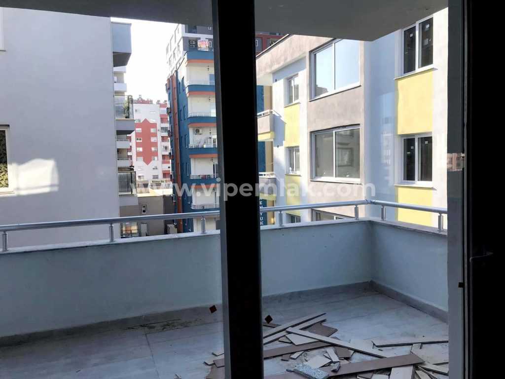 debi akademi civarı satılık 2+1 daire