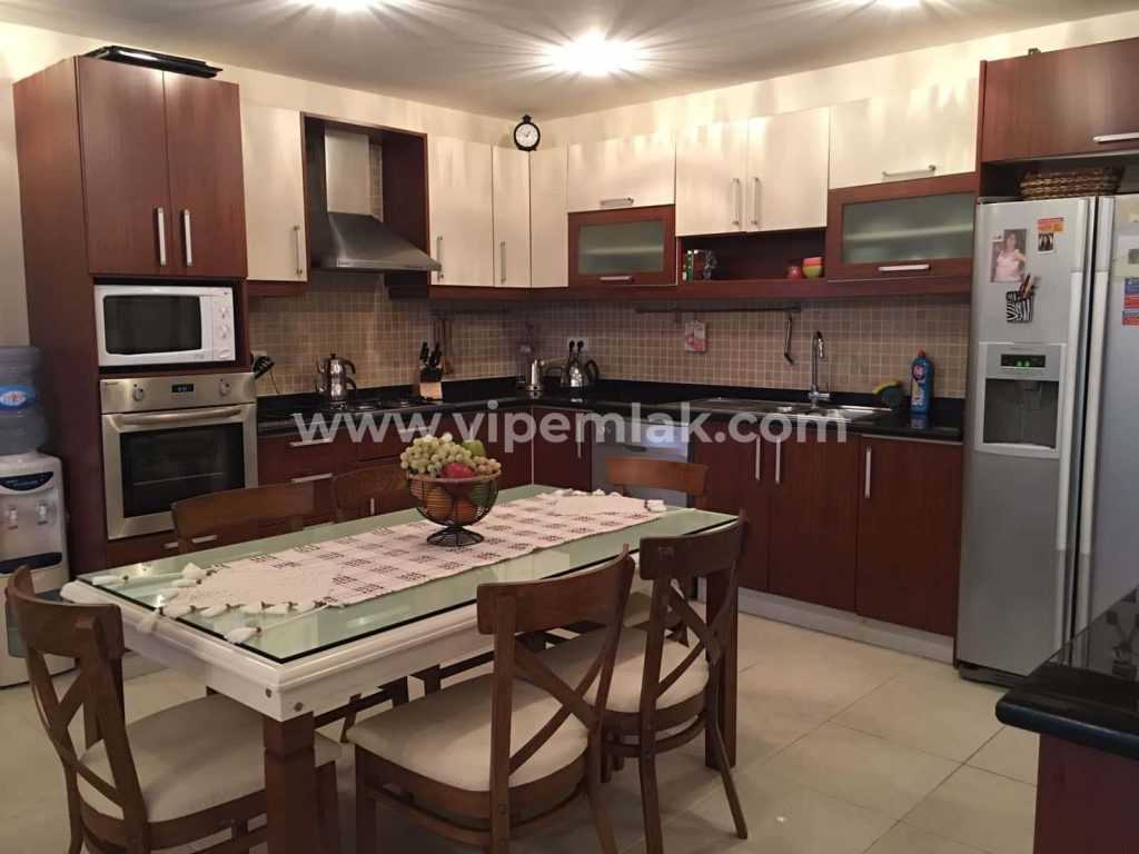 Denize sıfır satılık yazlık 3+1 175m2