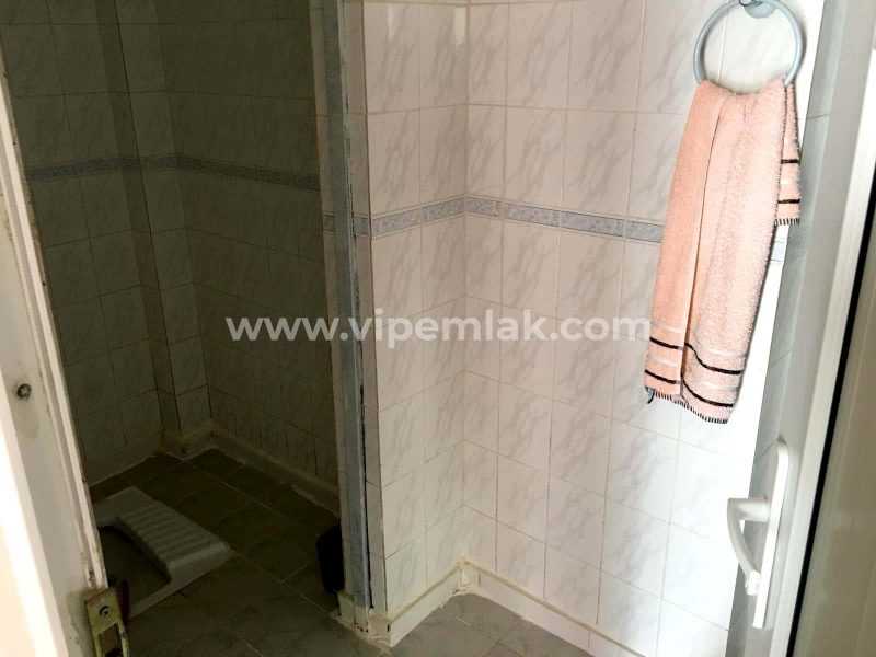 MERSİN TÖMÜKTE DENİZ MANZARALI SEYRANBAĞLARI SİTESİNDE SATILIK 3+1 YAZLIK DAİRE