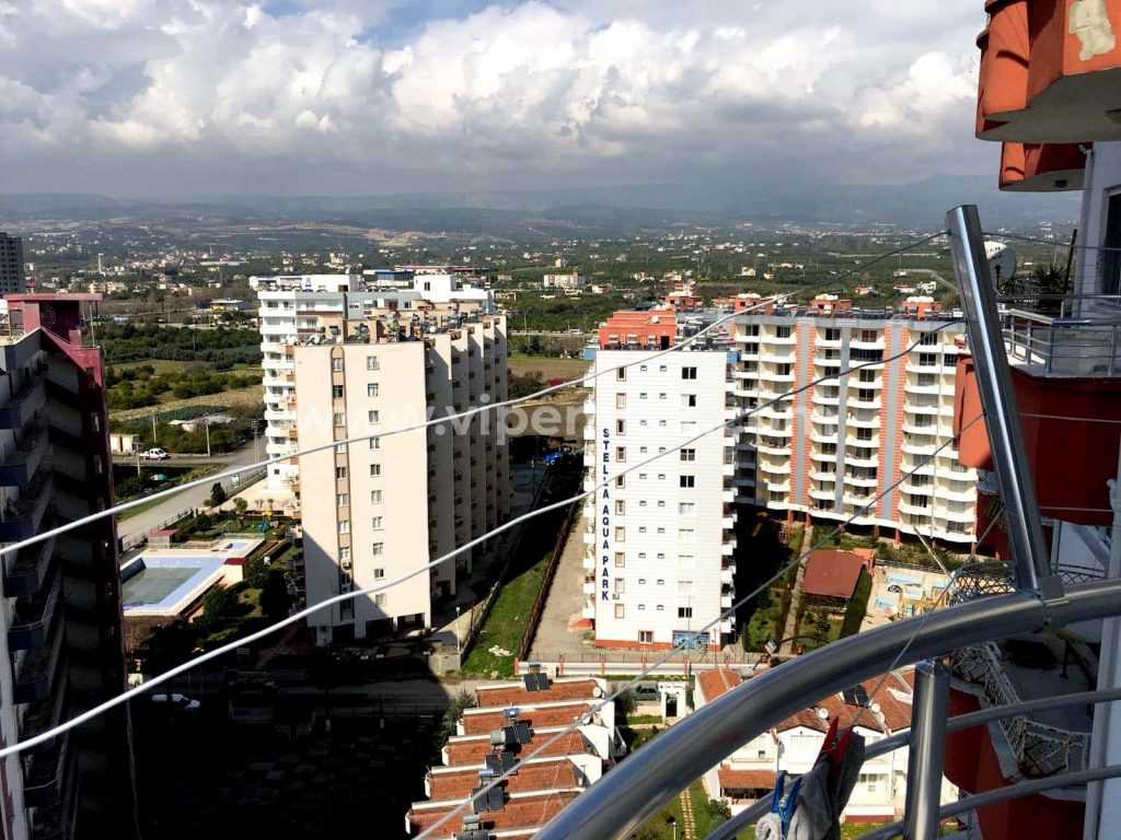 MERSİN TÖMÜK SEYRANBAĞLARI SİTESİNDE  SATILIK GENİŞ 3+1 YAZLIK DAİRE