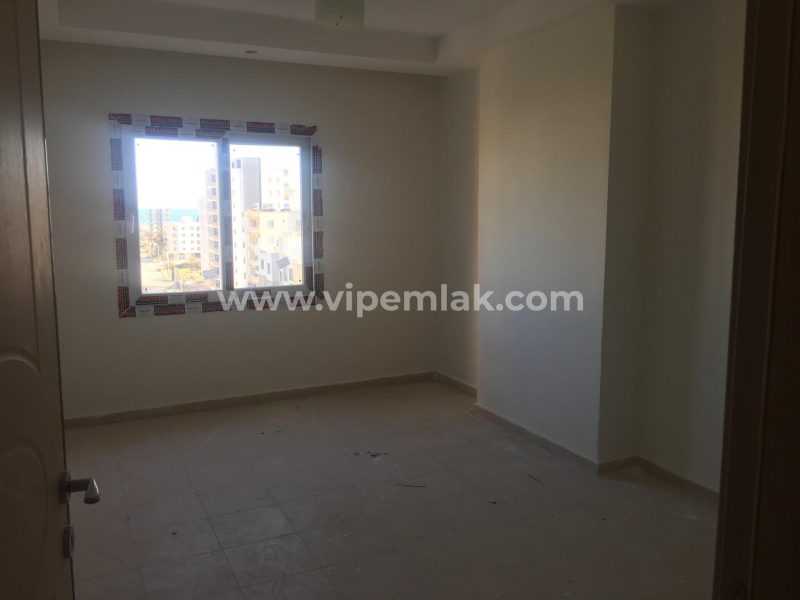 MERSİN ERDEMLİ ANA YOL KENARINDA KİRALIK SIFIR DAİRE
