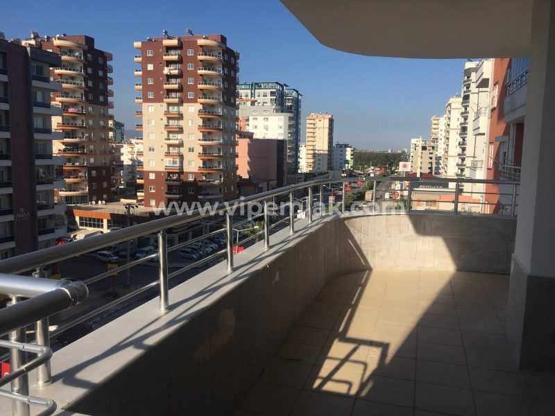 MERSİN ERDEMLİ ANA YOL KENARINDA KİRALIK SIFIR DAİRE