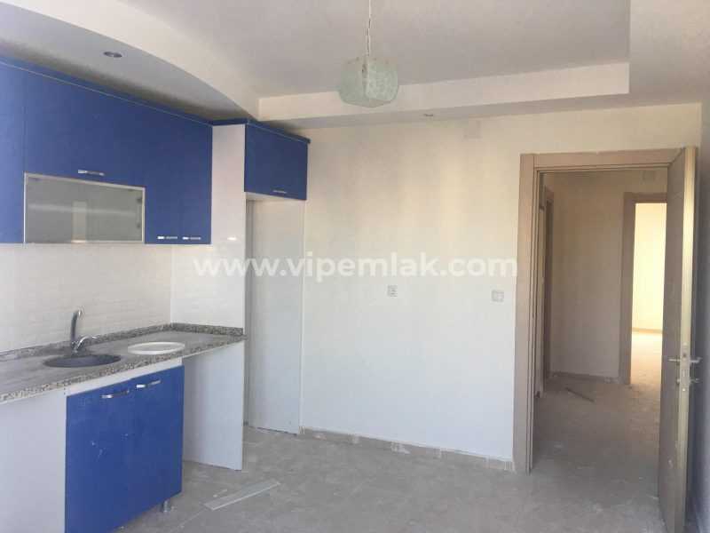 MERSİN ERDEMLİ ANA YOL KENARINDA KİRALIK SIFIR DAİRE