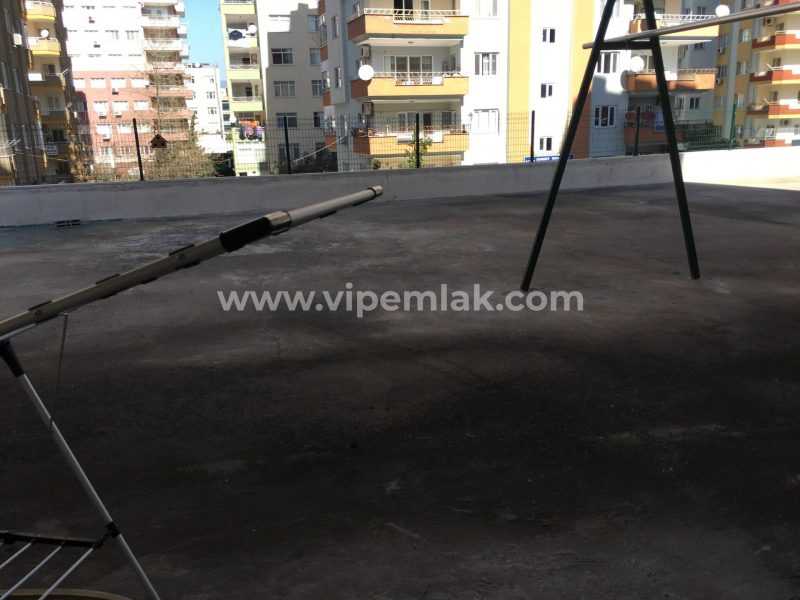 MERSİN ERDEMLİ MERKEZDE UYGUN FİYATLI SATILIK GENİŞ DAİRE
