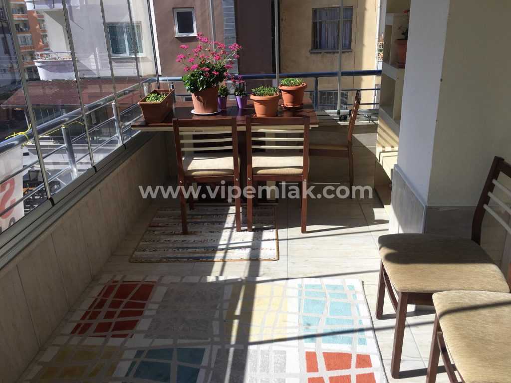 MERSİN ERDEMLİ MERKEZDE UYGUN FİYATLI SATILIK GENİŞ DAİRE