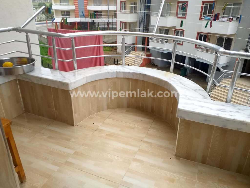 ARPAÇBAHŞİŞ GÜN SİTESİNDE FULL YAPILI SATILIK YAZLIK DAİRE