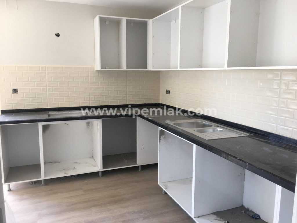 ERDEMLİ TÜRBE CADDESİ TULPAR YAPIDA 4+1 SATILIK ULTRA LÜKS DAİRE