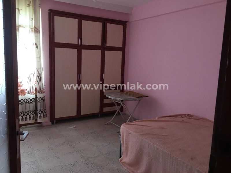 TÖMÜK ECZACILAR SİTESİNDE SATILIK YAZLIK DAİRE