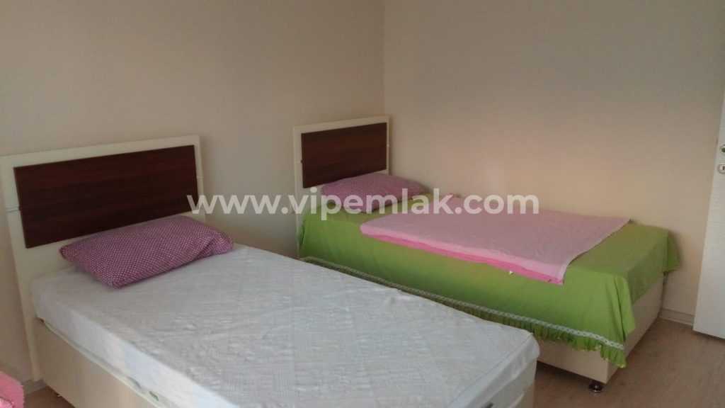 TÖMÜK AURO RESORT TA HAVUZ CEPHELİ EŞYALI YAZLIK DAİRE