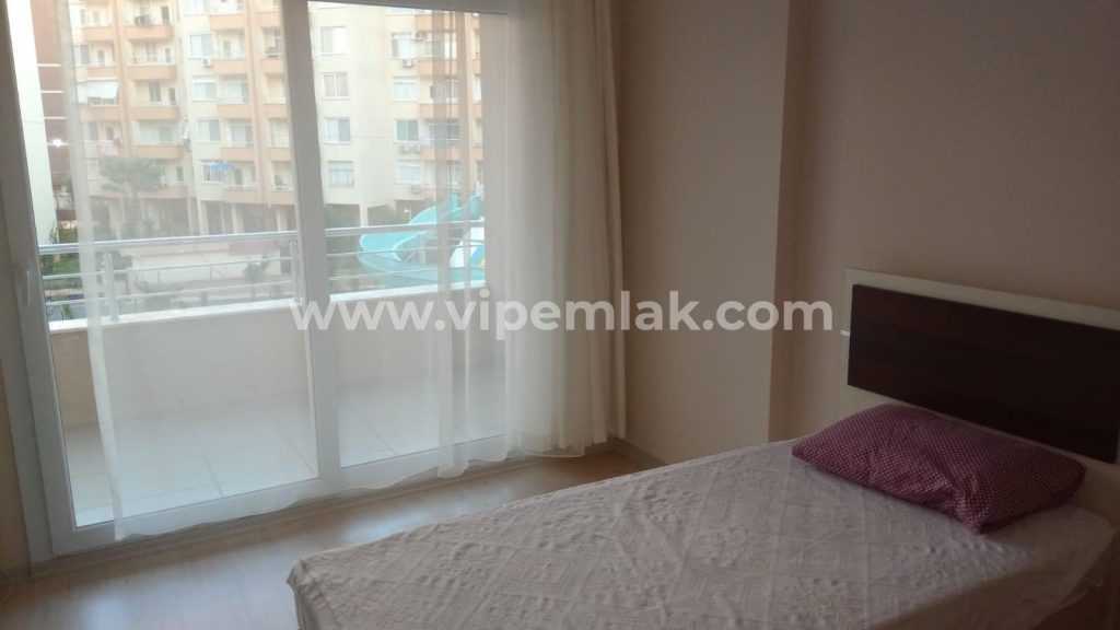 TÖMÜK AURO RESORT TA HAVUZ CEPHELİ EŞYALI YAZLIK DAİRE