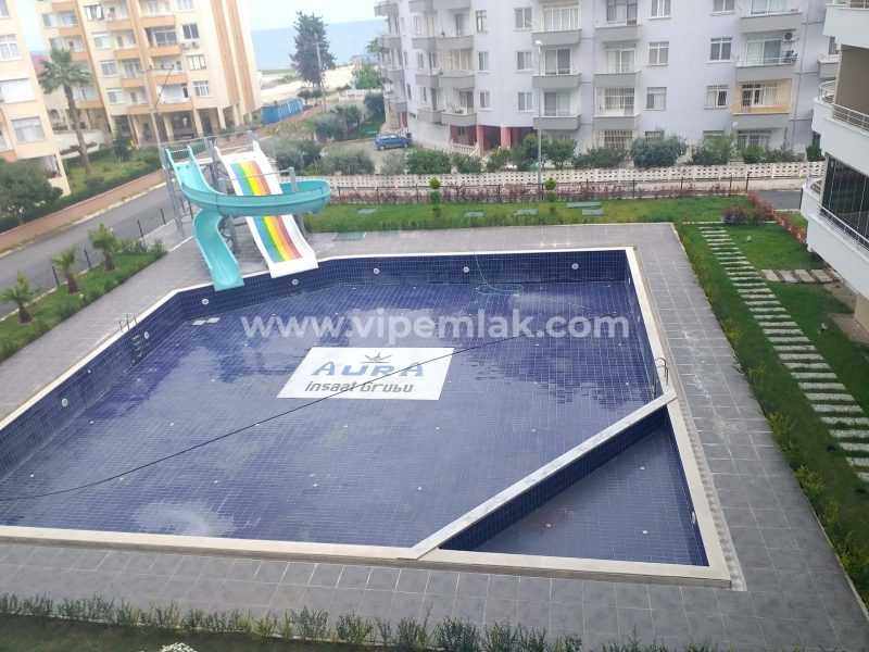 auro resort 1+1 eşyalı satılık havuz cepheli daire