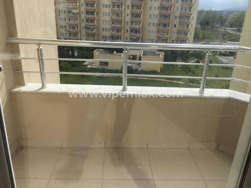 TÖMÜK AURO RESORT TA SATILIK HAVUZ CEPHELİ 2+1 YAZLIK