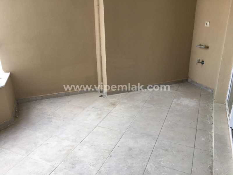 TÖMÜK AURO RESORT TA SATILIK HAVUZ CEPHELİ 2+1 YAZLIK