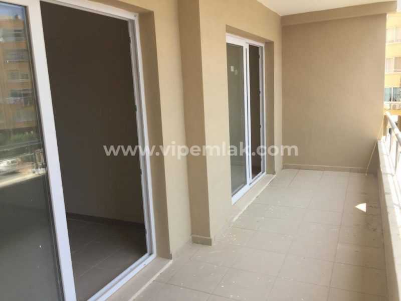 TÖMÜK AURO RESORTTA SATILIK HAVUZ CEPHELİ DAİRE