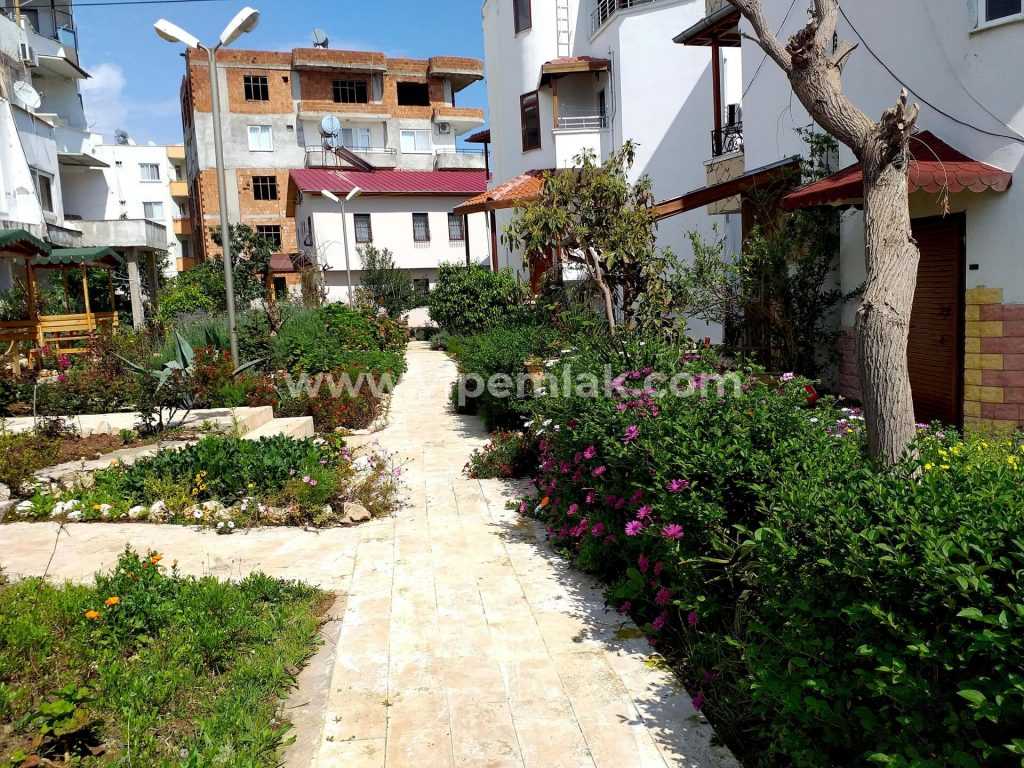 Mersin Erdemli  Ayaş  5+1 Denize Sıfır Fourlex Villa
