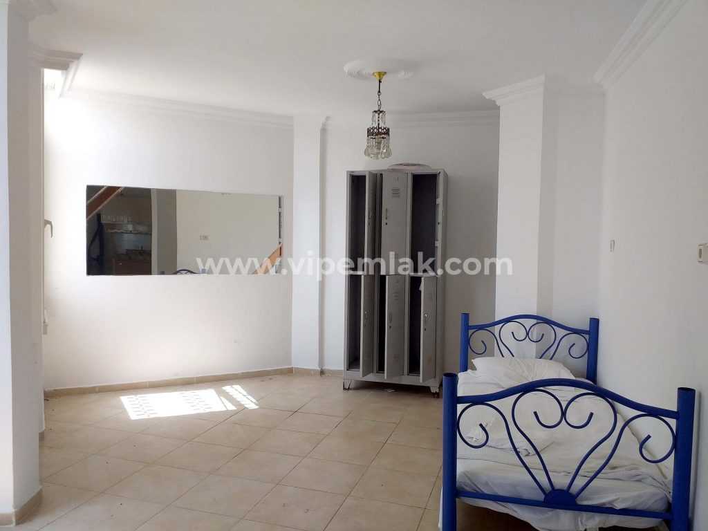 Mersin Erdemli  Ayaş  5+1 Denize Sıfır Fourlex Villa