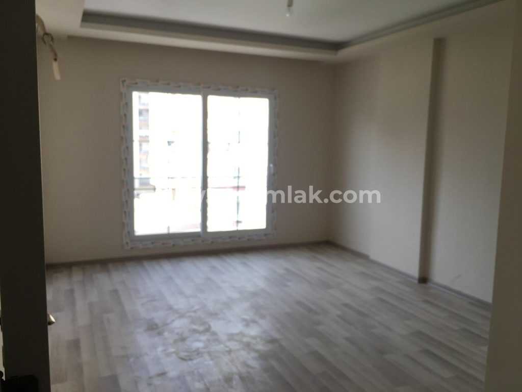ERDEMLİ TÜRBE CADDESİNDE SATILIK 2+1 SIFIR DAİRE
