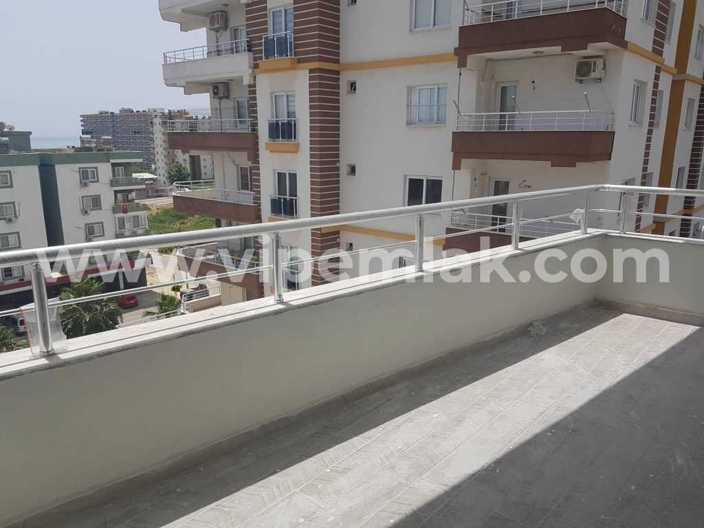 Erdemli anayol üstü satılık 2+1 4.kat 110m2