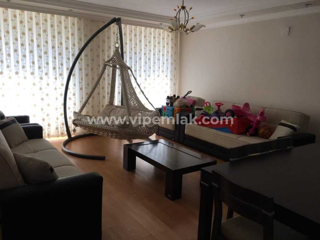 ERDEMLİ DE MERKEZİ KONUMDA SATILIK GENİŞ DAİRE