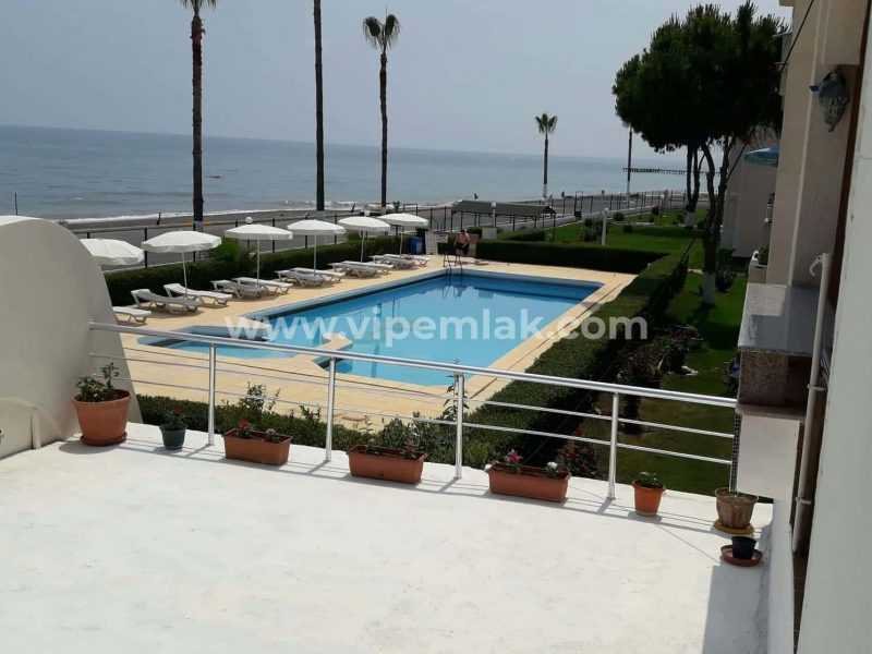 KARGIPINARI DENİZE SIFIR SİTE İÇERİSİNDE 2+1 SATILIK YAZLIK DAİRE