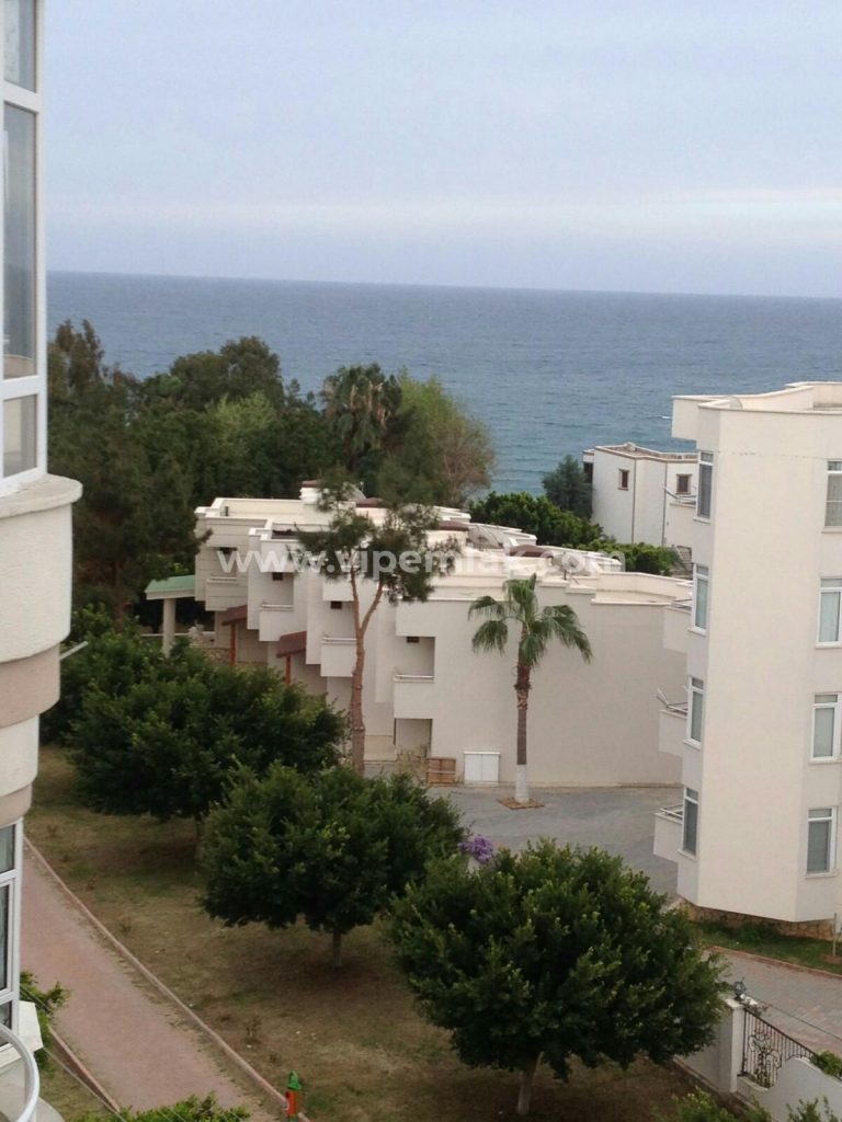 AYAŞ KORİKOS SİTESİ DENİZE SIFIR SİTE İÇİNDE EŞYALI SATILIK 1+1 DAİRE