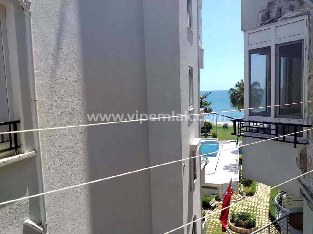 NOBEL TATİL SİTESİNDE DENİZ MANZARALI 2+1 SATILIK YAZLIK DAİRE