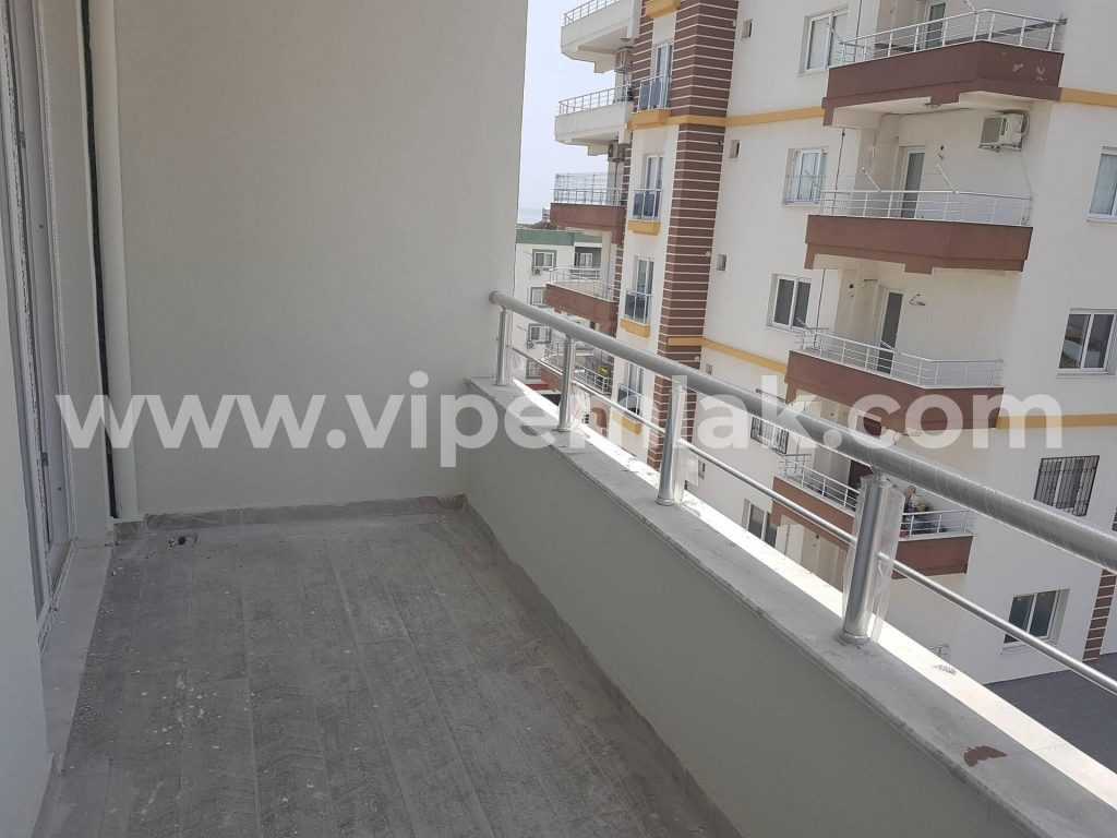 Erdemli anayol üstü satılık 2+1 4.kat 110m2