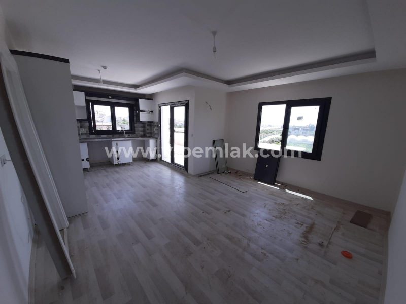 Erdemli Koyuncu’da Kelepir Fiyatta 3+1 Satılık Daire