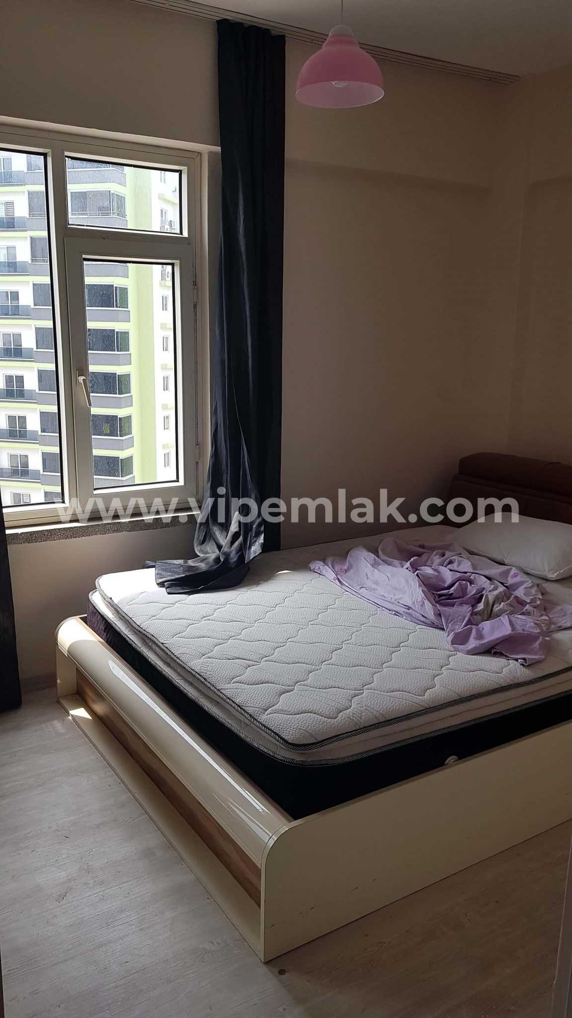 ERDEMLİ SELCEN SİTESİNDE EŞYALI KİRALIK YAZLIK DAİRE