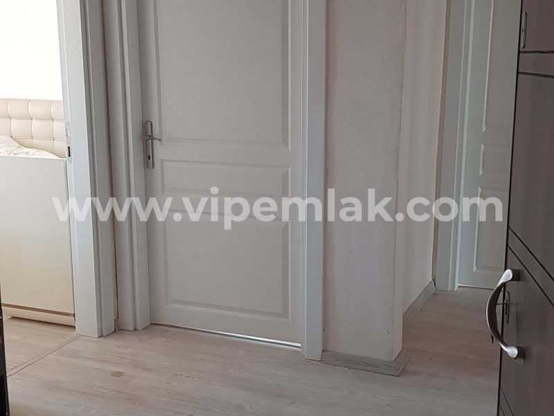 ERDEMLİ SELCEN SİTESİNDE EŞYALI KİRALIK YAZLIK DAİRE
