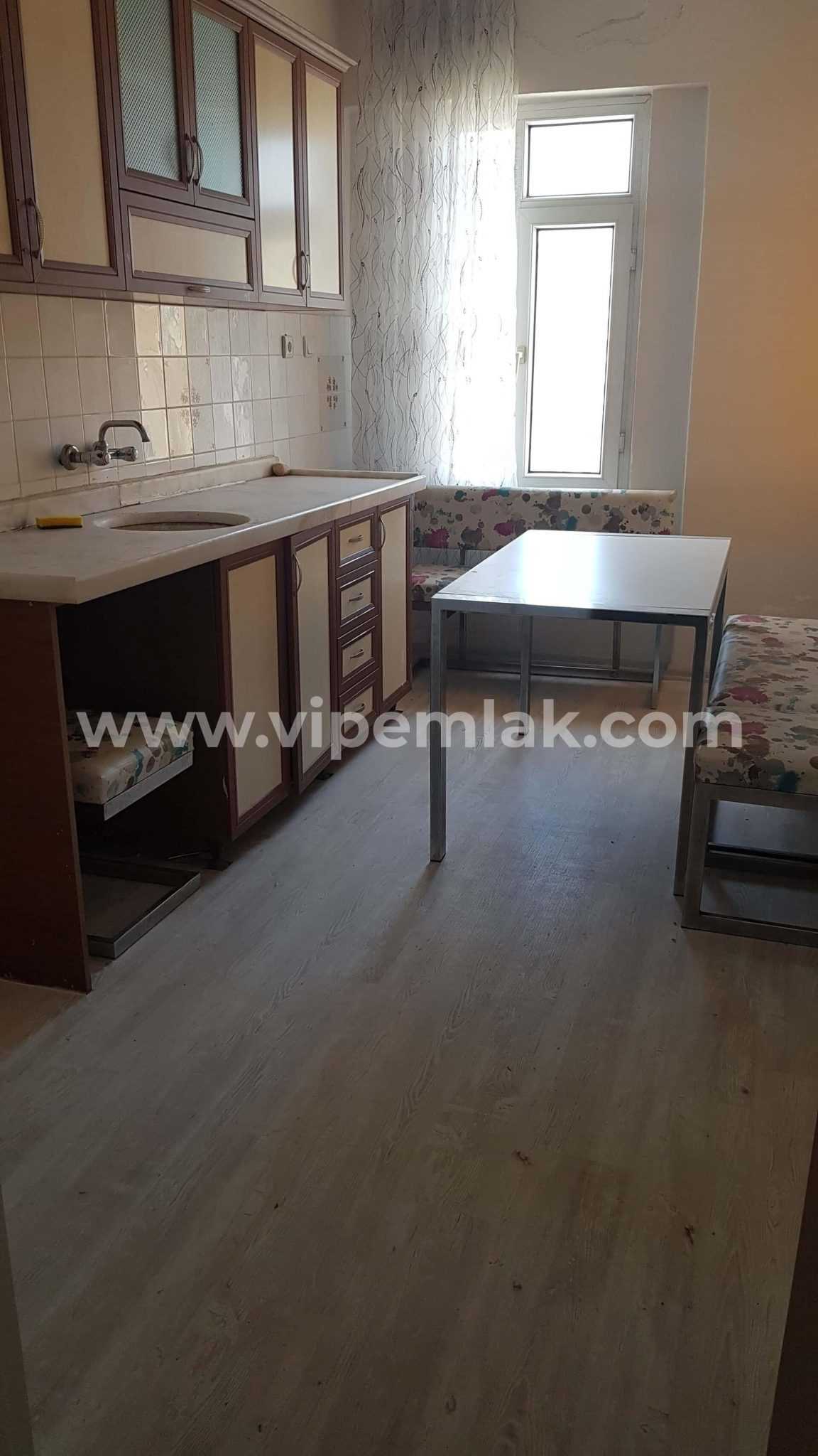 ERDEMLİ SELCEN SİTESİNDE EŞYALI KİRALIK YAZLIK DAİRE