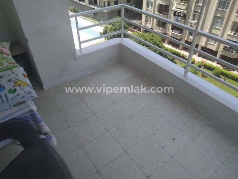 ERDEMLİ TÖMÜK SEMBOL SİTESİ KELEPİR FİYATTA SATILIK YAZLIK DAİRE