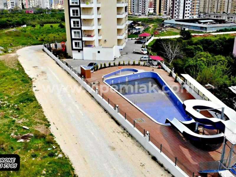 Tömük’te Site İçerisinde Otelleri Aratmayacak Yazlık Daire
