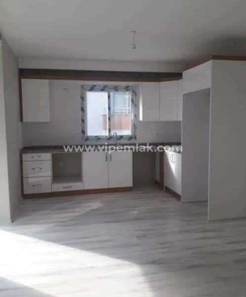 erdemli alata mahallesinde kiralık 2+1 daire