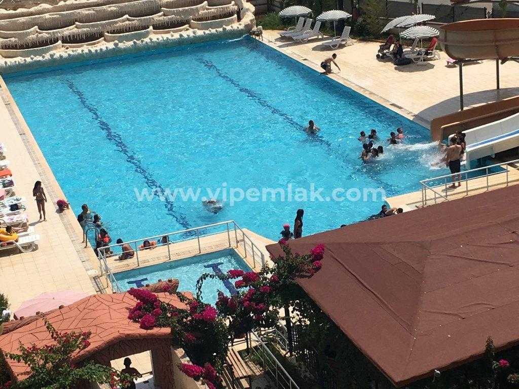 TÖMÜĞÜN GÖZDESİ STELLA AQUAPARK SİTESİ