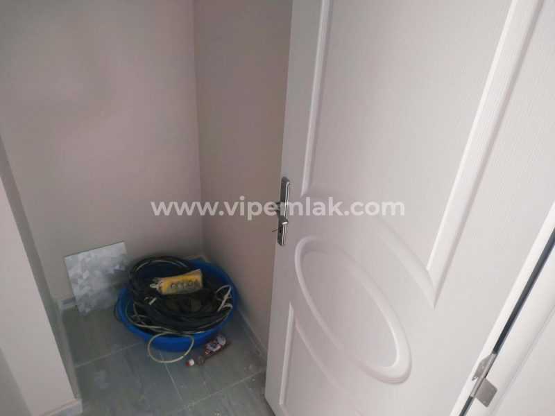 ERDEMLİ ALATA MAHALLESİNDE GENİŞ KULLANIŞLI 2+1 SATILIK DAİRE