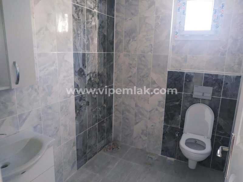 ERDEMLİ ALATA MAHALLESİNDE GENİŞ KULLANIŞLI 2+1 SATILIK DAİRE