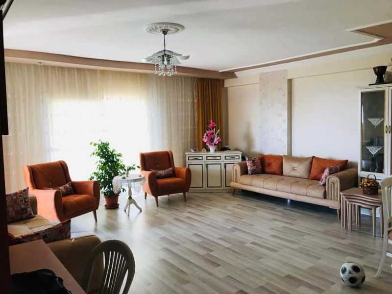 Alata’da 3+1 Geniş Full Bakımlı Satılık Daire
