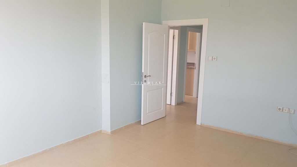 ERDEMLİ MERKEZDE 3+1 BAĞIMSIZ MUTFAK ACİL SATILIK UYGUN FİYATLI DAİRE