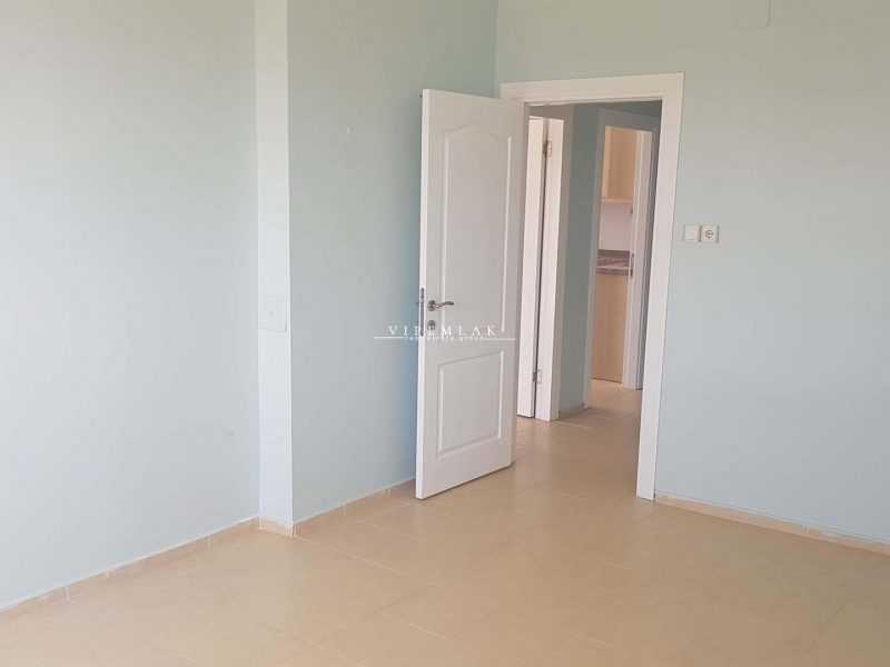 ERDEMLİ MERKEZDE 3+1 BAĞIMSIZ MUTFAK ACİL SATILIK UYGUN FİYATLI DAİRE