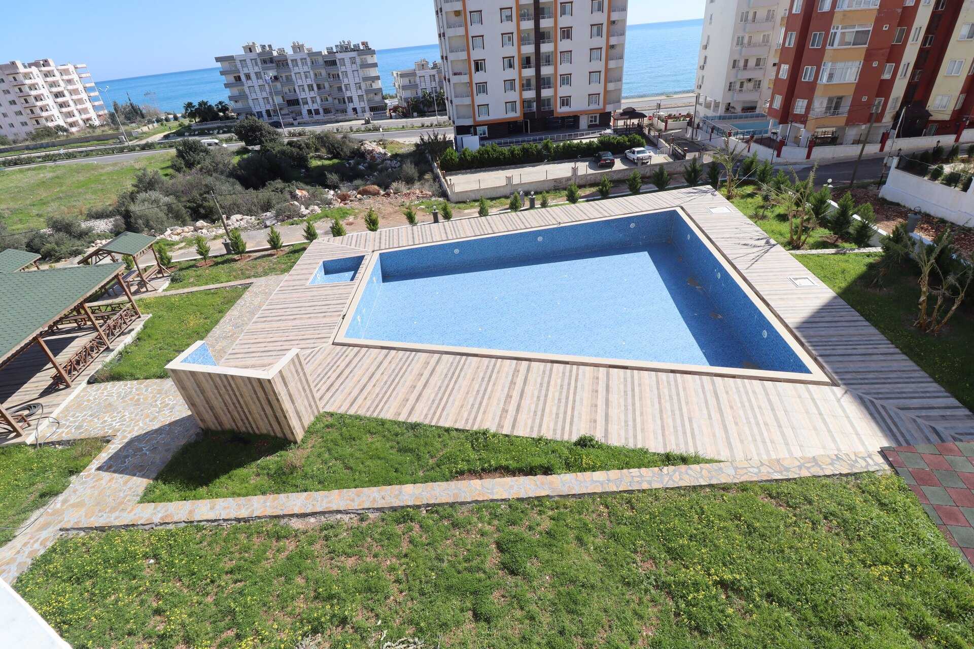 MERSİN ERDEMLİ AYAŞ LEMON CİTY 2 SİTESİNDE SATILIK FULL EŞYALI DAİRE
