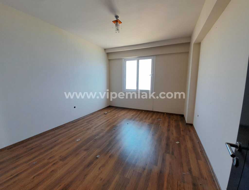 ERDEMLİ ALATA PARK SİTESİNDE DENİZE SIFIR YÜKSEK KAT 4+1 DAİRE