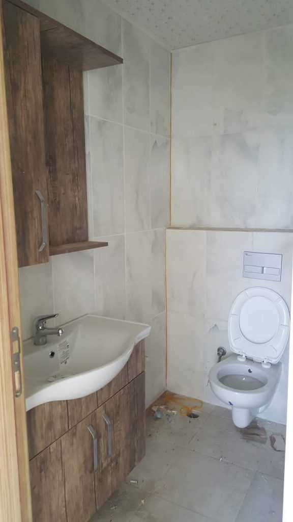 ÇEŞMELİ PARK SİTESİNDE SIFIR 2+1 SATILIK DAİRE